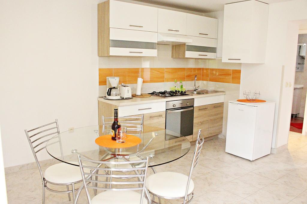 Apartment Ada ザダル エクステリア 写真