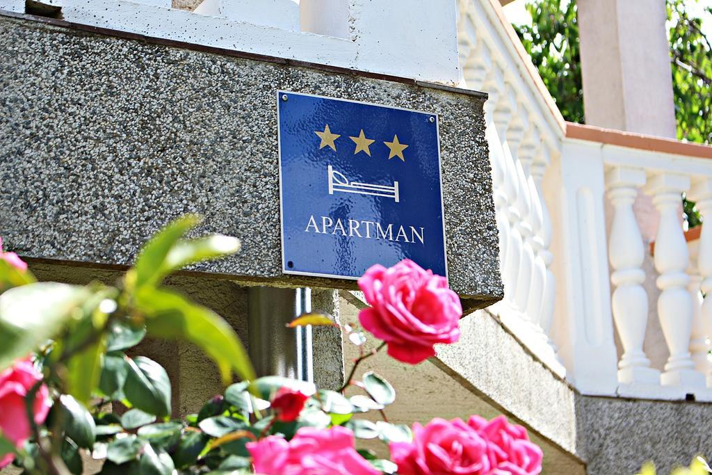 Apartment Ada ザダル エクステリア 写真